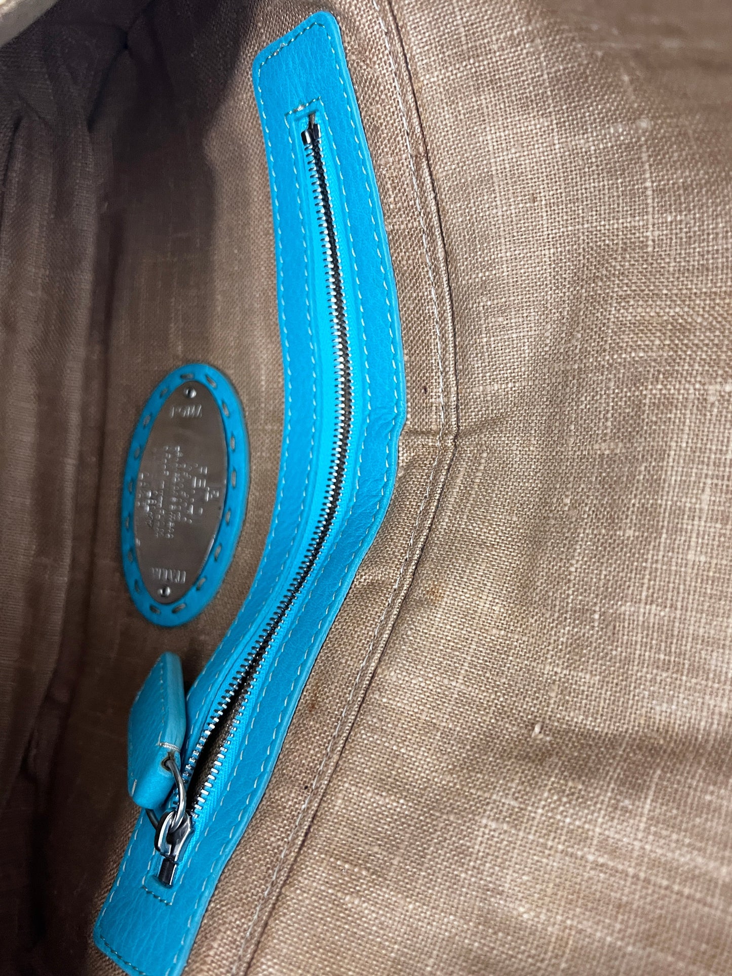 Pre-Owned Fendi selleria raffia baguette