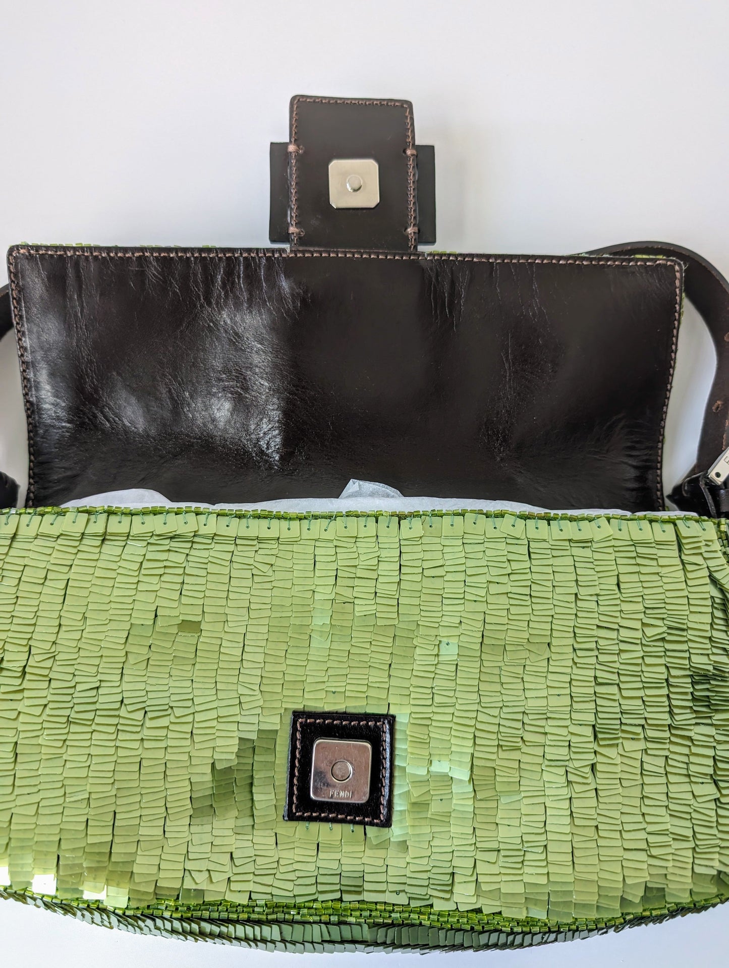 Pre-Owned Fendi Vintage green sequin baguette