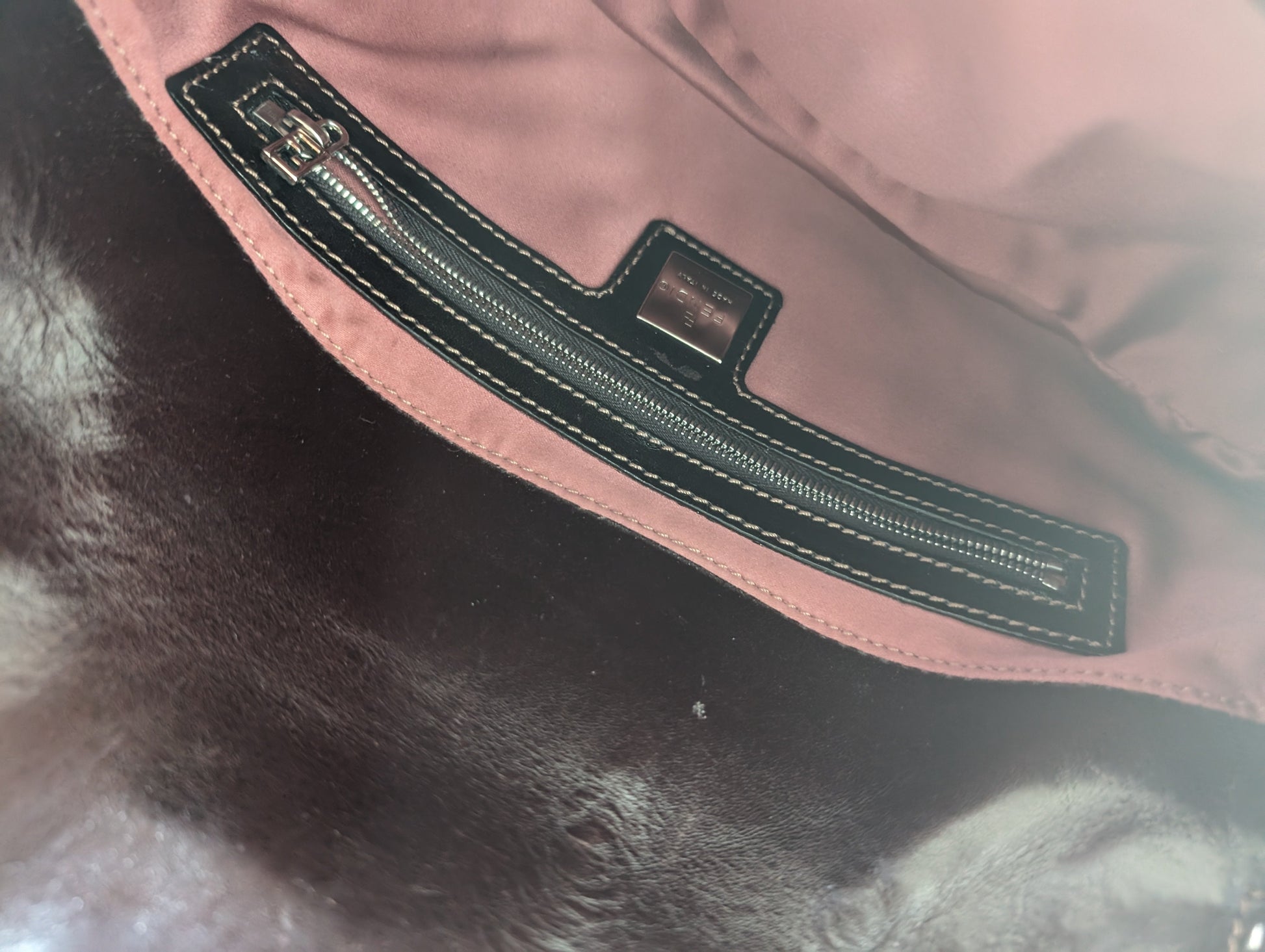 Pre-Owned Fendi Vintage green sequin baguette